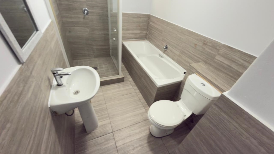 3 Bedroom Property for Sale in Parklands North Western Cape